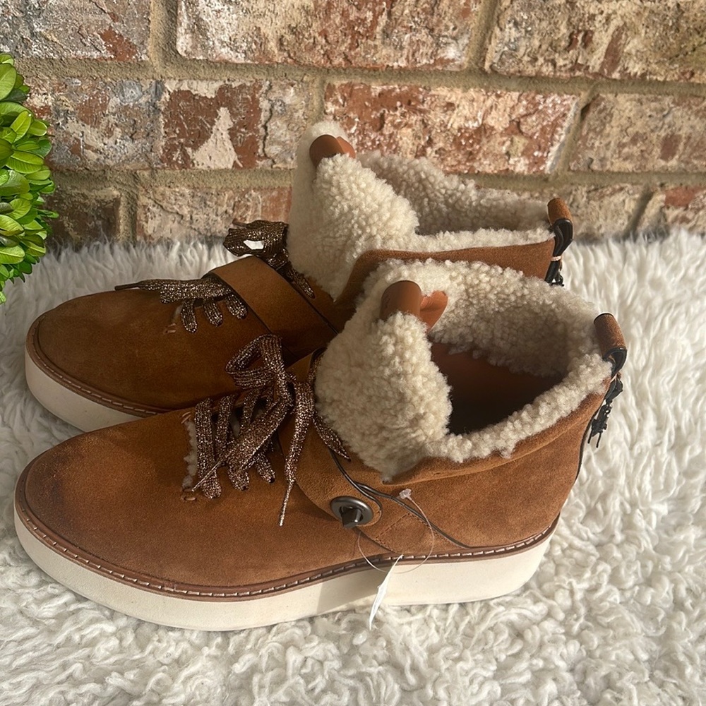 Coach Urban Hiker Suede Shearling Boots Size 10 - Picture 11 of 15
